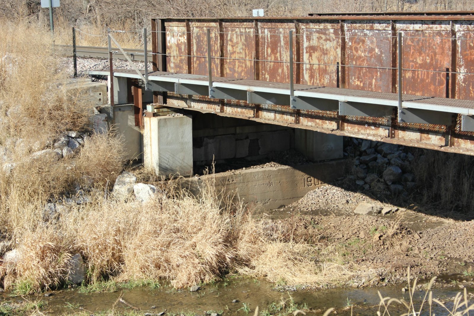West abutment